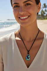 Pointed Paua Shell Hei Matau